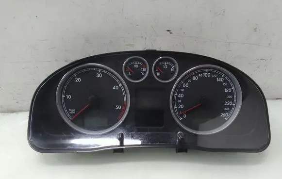 Speedometer (instrument cluster)