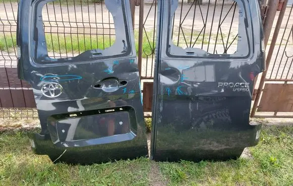 Citroen Jumpy Back/rear loading door 9870453280