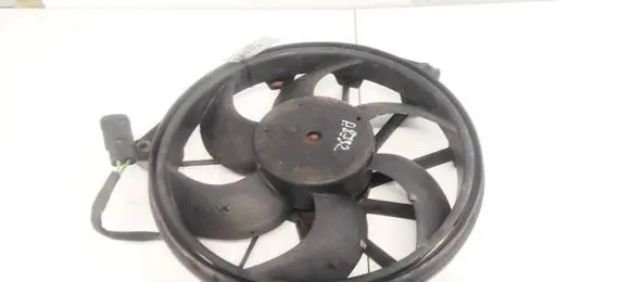 Citroen C8 Radiator cooling fan shroud