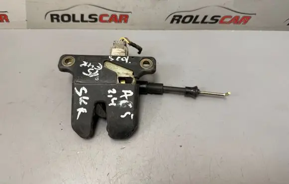 Audi A6 S6 C5 4B Tailgate/trunk/boot lock/catch/latch 827505
