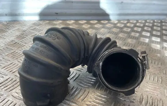 Audi A4 S4 B7 8E 8H Intercooler hose/pipe 06D129627H C8416680