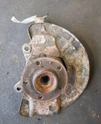 Volvo XC90 Front wheel hub