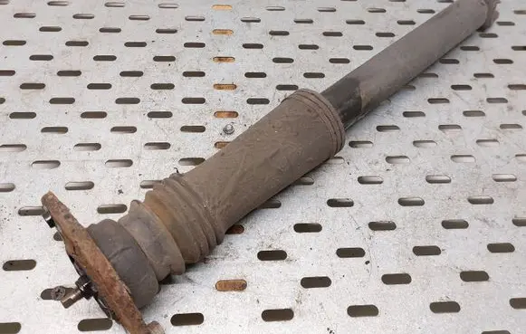 KIA Sportage Rear shock absorber/damper 553003U800