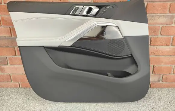 BMW X6 G06 Sliding door card 5A621D1