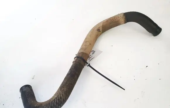 Volkswagen PASSAT B4 Engine coolant pipe/hose