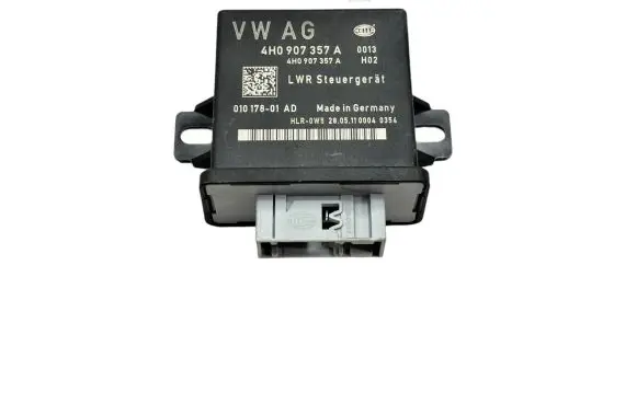 Audi A8 S8 D4 4H Light module LCM 4H0907357A 01017801AD