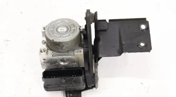Volkswagen Touran III Master brake cylinder 5Q0614517GD