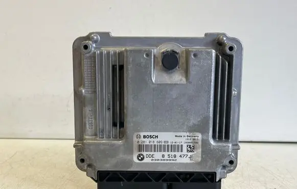 BMW X3 F25 Engine control unit/module 0281018609 8518477