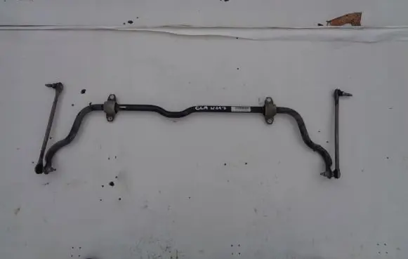Mercedes-Benz CLA C117 X117 W117 Front anti-roll bar/sway bar A2463203411