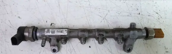 Volkswagen Golf VI Fuel main line pipe 03L130089P