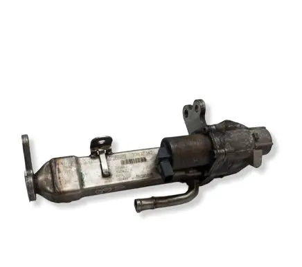 Volvo S60 EGR valve cooler 30637142 33568 96411