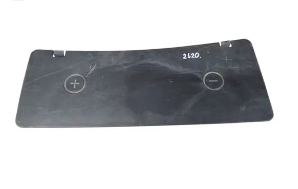 Audi A6 S6 C5 4B Battery box tray cover/lid 4B1819422