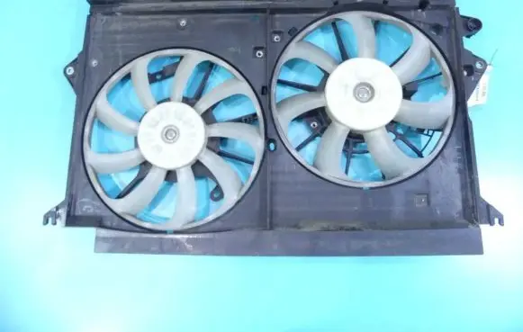 Toyota Avensis T270 Fan set 168000-8460 IMPRK1211635