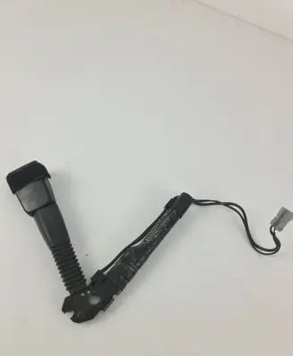 BMW 1 E82 E88 Front seatbelt buckle 7213563