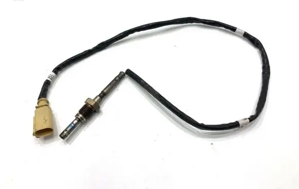 Audi A3 S3 8V Exhaust gas temperature sensor 04L906088B