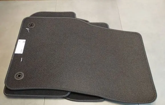 Volkswagen Tiguan Car floor mat set 571863011