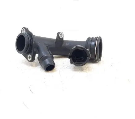 Mercedes-Benz E W212 Engine coolant pipe/hose A6512000451