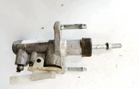 Toyota Avensis T250 Clutch master cylinder