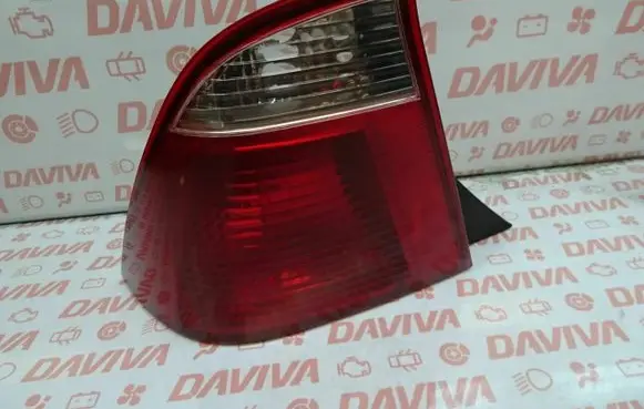Ford Focus Rear/tail lights 5S43-13B505-A 5S4313B505A 5S4X-13405-A
