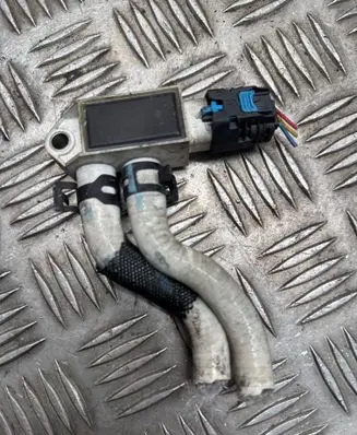 Nissan X-Trail T32 Exhaust gas pressure sensor 227701177R 34358525