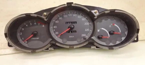 Hyundai Santa Fe Speedometer (instrument cluster) 71110871