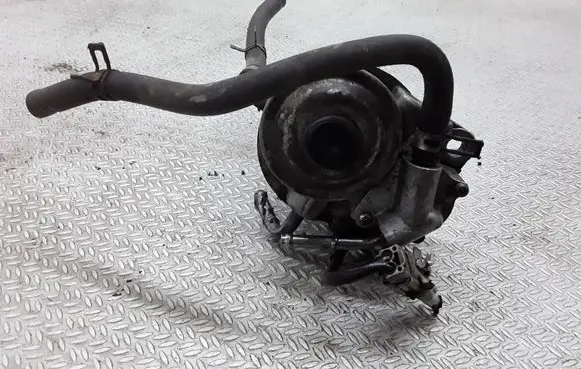 Toyota Avensis T250 Mechanical fuel pump 97082821
