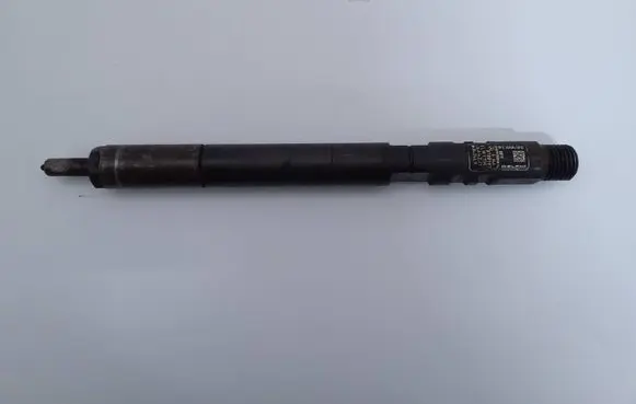 Mercedes-Benz C W204 Fuel injector EJBR04201D 0909KB08W14 0700987