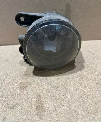 Volkswagen Golf V Front fog light