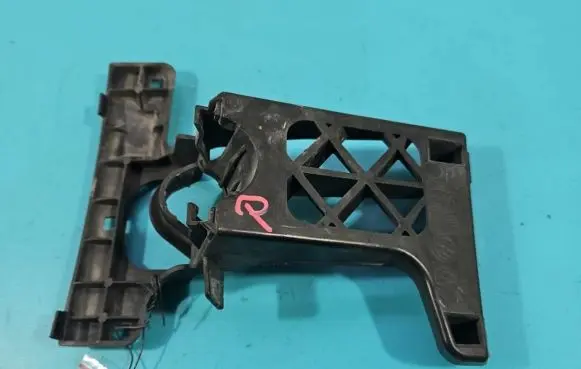 Seat Alhambra (Mk2) Other engine bay part 7N5807724 IMPRK1392831