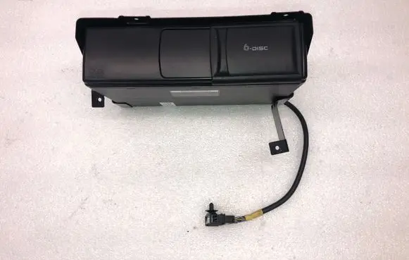 Volkswagen Touareg I CD/DVD changer 7L6035493A