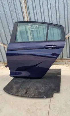 Opel Insignia B Rear door