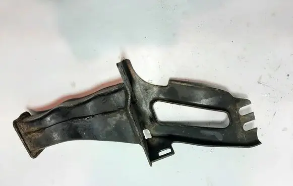 Radiator support slam panel bracket