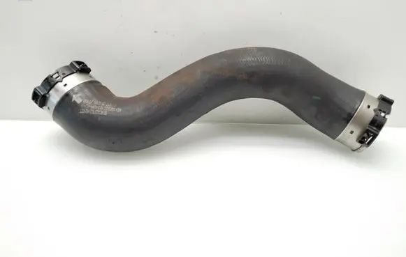 Mercedes-Benz C W204 Intercooler hose/pipe A2045282182