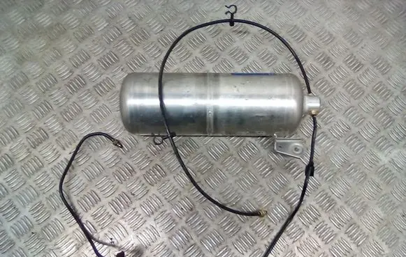 Volvo XC90 Air suspension tank/reservoir 31360726