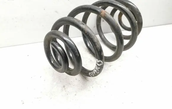 Skoda Superb B5 (3U) Rear coil spring