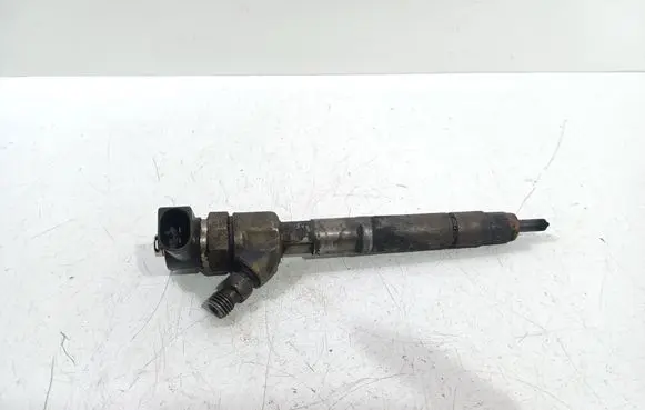 Mercedes-Benz E W211 Fuel injector