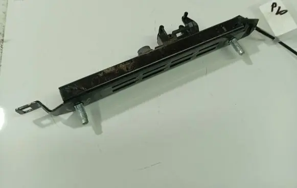Opel Signum Seat belt adjustment rail 