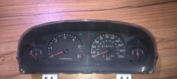 KIA Carnival Speedometer (instrument cluster) k57a55430 k57a-55-430