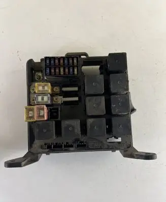 Opel Frontera B Fuse module 71541379