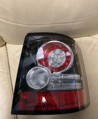 Land Rover Range Rover Sport L320 Rear/tail lights 44663 LR043994 4336881V