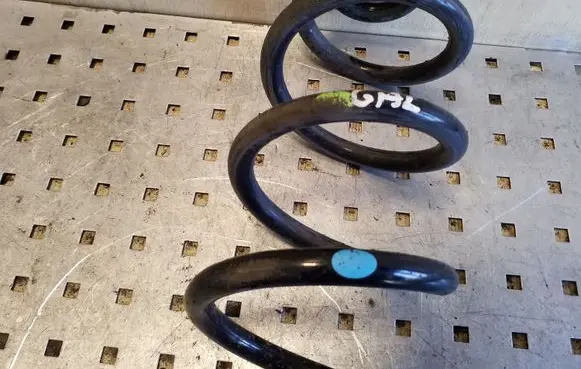 Nissan X-Trail T32 Rear coil spring