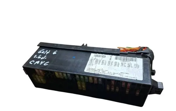 Volkswagen Golf VI Fuse box set 1308361929 TAB016460J