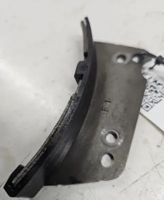 KIA Sorento Slide rail for timing chain 