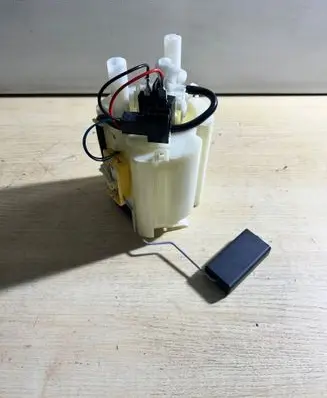 Mercedes-Benz CLK AMG A209 C209 In-tank fuel pump 