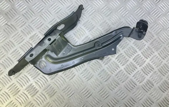 Audi A7 S7 4K8 Fender mounting bracket 4K8821157B 4K8821131B