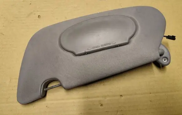 Chrysler PT Cruiser Sun visor 