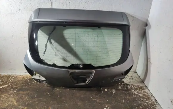 Opel Astra J Tailgate/trunk/boot lid 