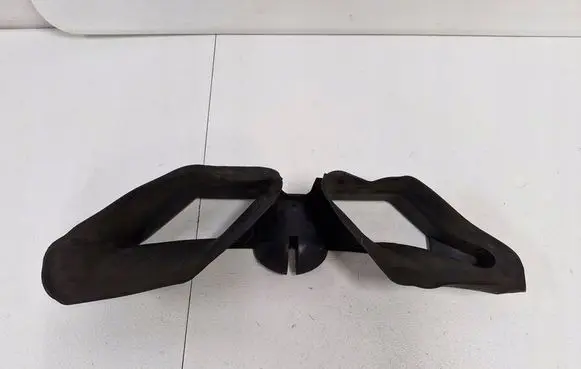 Renault Captur Brake cooling air channel/duct 214B32587R