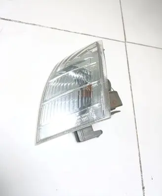 Nissan X-Trail T31 Front indicator light E130554 3443L