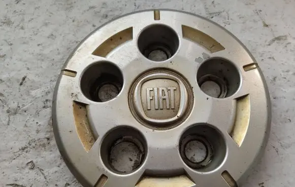 Fiat Ducato Original wheel cap 1358876080